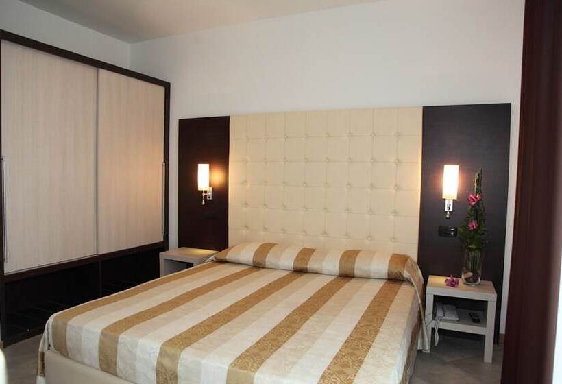 Номер Комфорт Индивидуальный, Eraclea Palace Hotel 4 Stelle S