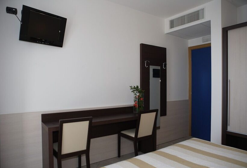 חדר משפחתי, Eraclea Palace Hotel 4 Stelle S