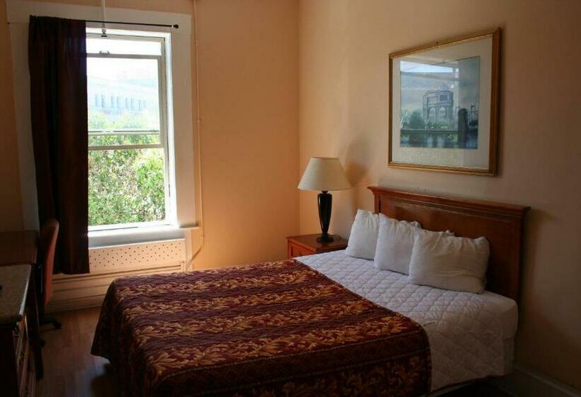 Номер Стандарт Совместная Ванная, Europa