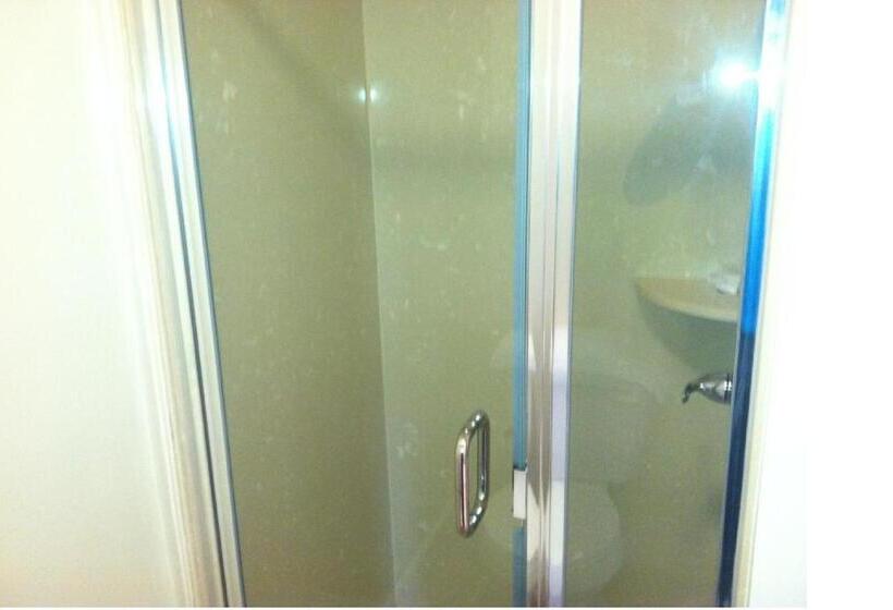 Номер Стандарт, Europa