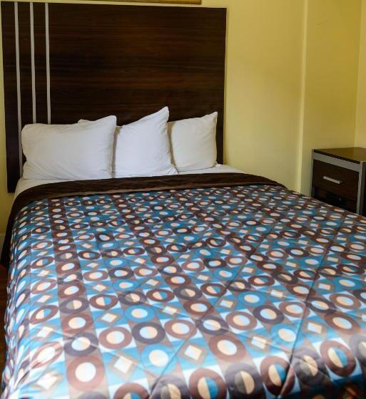 Номер Стандарт, Europa