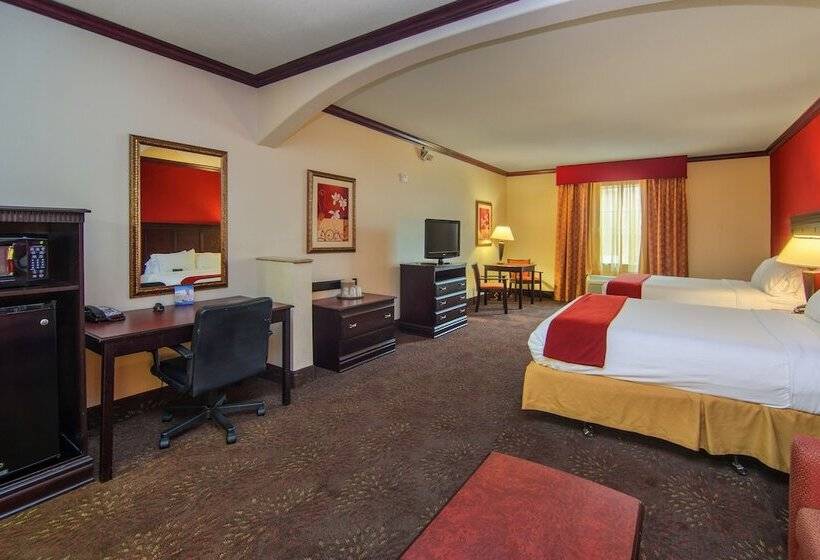스위트, Holiday Inn Express Hotel & Suites Terrell, An Ihg