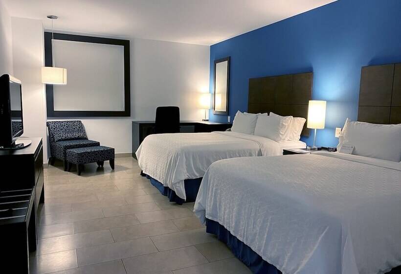 ２ダブルベッドのスタンダードルーム, Holiday Inn Express Mérida, An Ihg