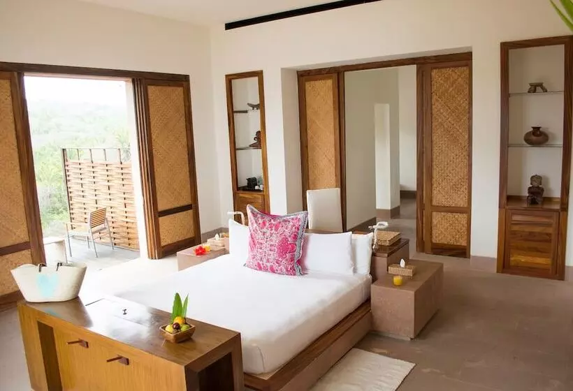Sviitti Merinäkymä, Imanta Resorts Punta De Mita