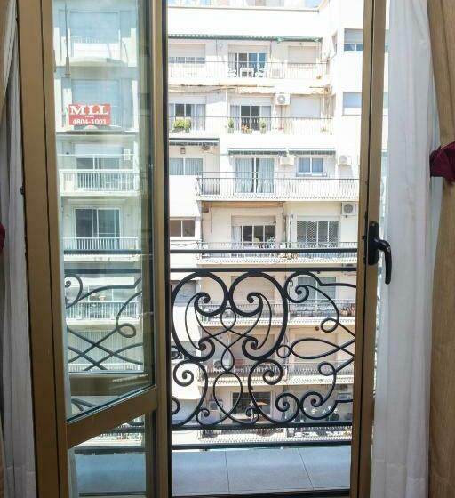 اتاق اجرایی, Intersur Recoleta