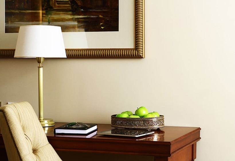 اتاق اجرایی, Intersur Recoleta