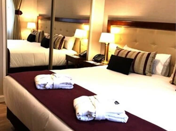 سوییت, Intersur Recoleta