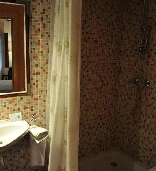 Номер Стандарт, La Alquería