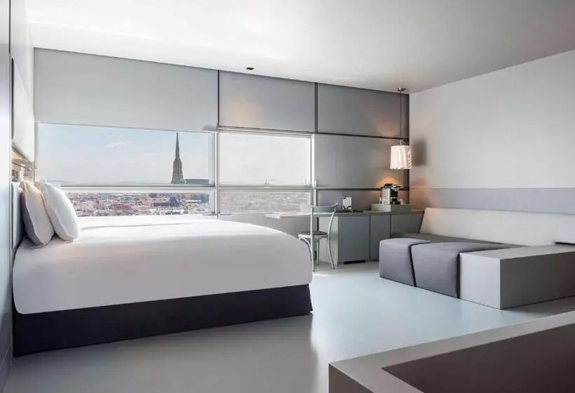 Standard Room King Size Bed, So/ Vienna