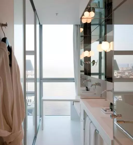 Standard Room with Views, So/ Vienna