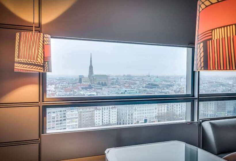 带2个双人床的标准工作室, So/ Vienna