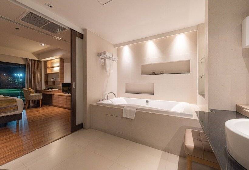 침실 2개 아파트, Summit Windmill Golf Suite Hotel At Suvarnabhumi