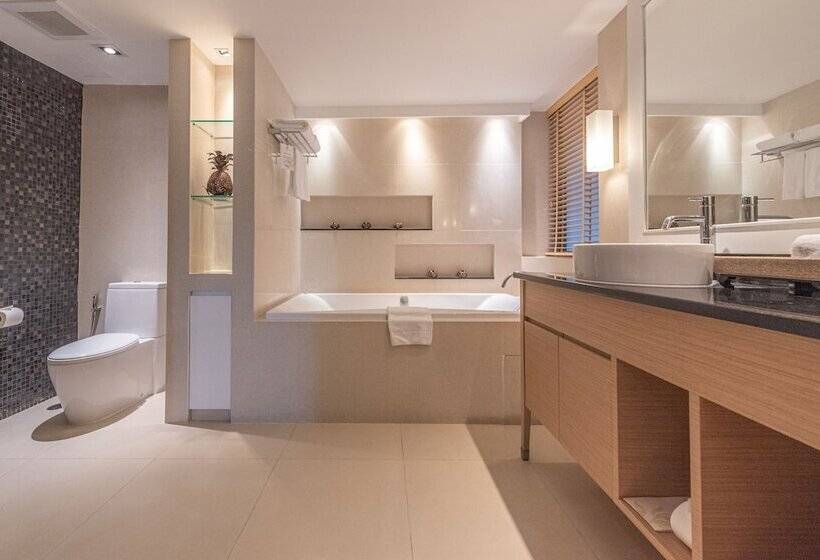 스위트, Summit Windmill Golf Suite Hotel At Suvarnabhumi