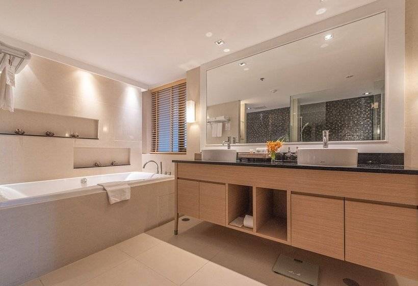 스위트, Summit Windmill Golf Suite Hotel At Suvarnabhumi