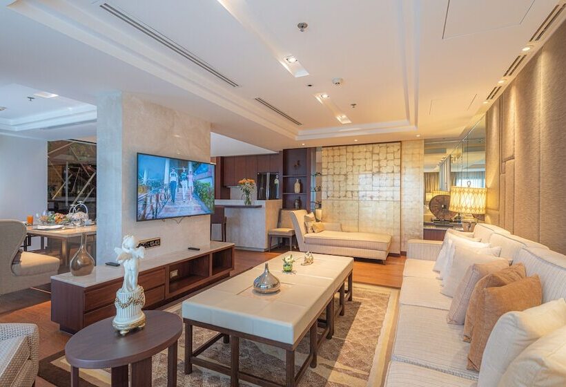 듀플렉스 스위트, Summit Windmill Golf Suite Hotel At Suvarnabhumi