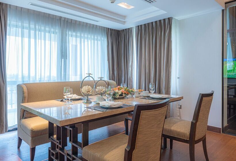 듀플렉스 스위트, Summit Windmill Golf Suite Hotel At Suvarnabhumi