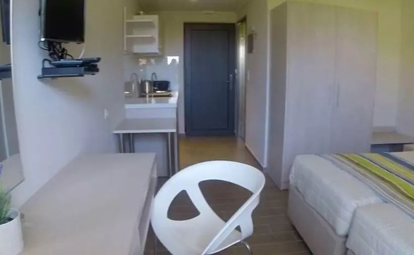Deluxe-studio, Irene Apartments
