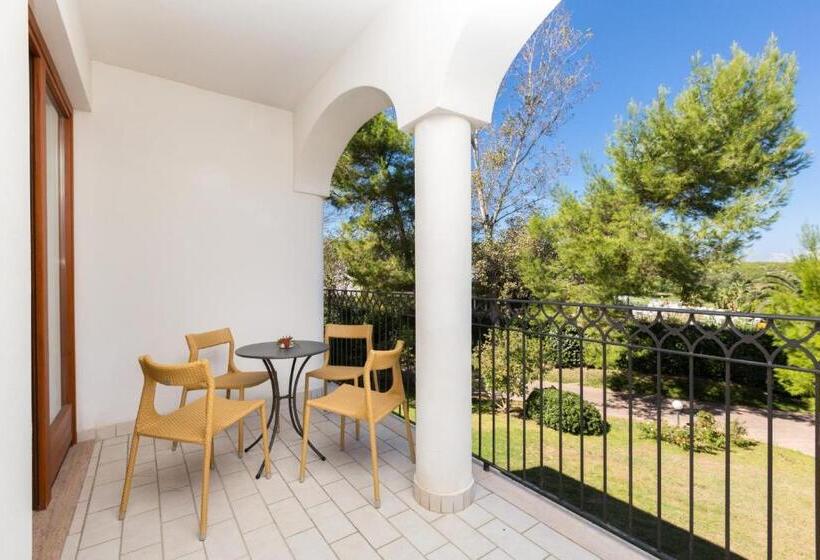 غرفة عائلية, Valtur Baia Del Gusmay Beach Resort