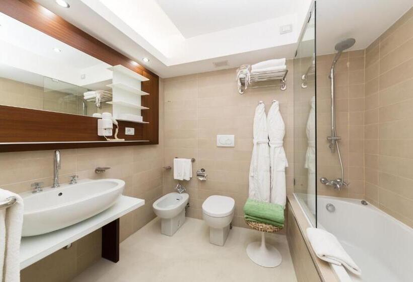 Номер Superior, Valtur Baia Del Gusmay Beach Resort