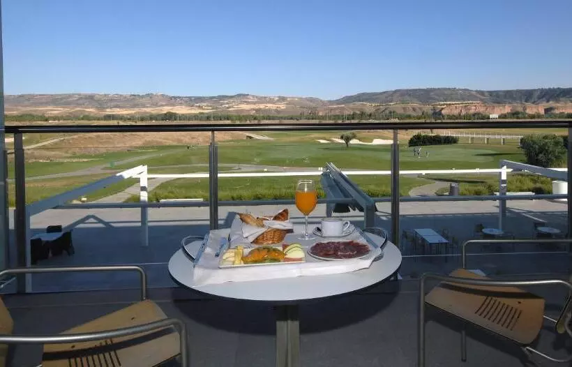 اتاق سوپریور سه تخته, Sercotel El Encin Golf