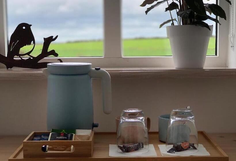 스탠다드 룸 킹사이즈 침대, Thistledown Lodge