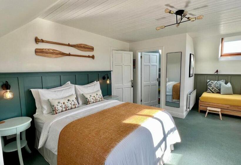 디럭스 패밀리 룸, Thistledown Lodge