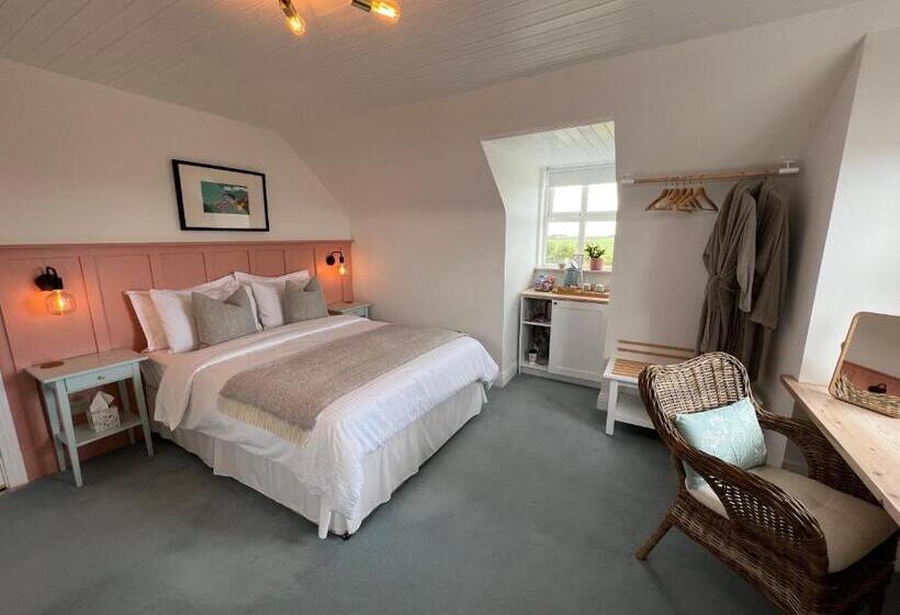 스탠다드 룸 킹사이즈 침대, Thistledown Lodge