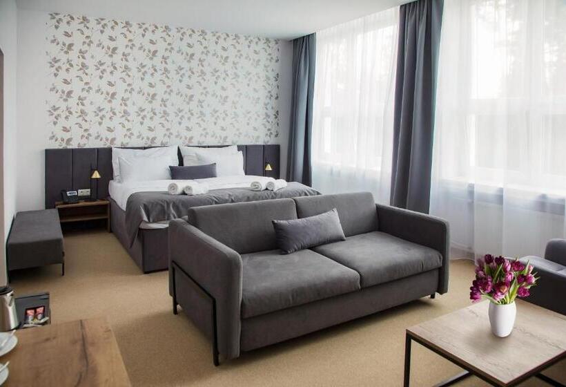 家庭间, Family Resort Lučivná