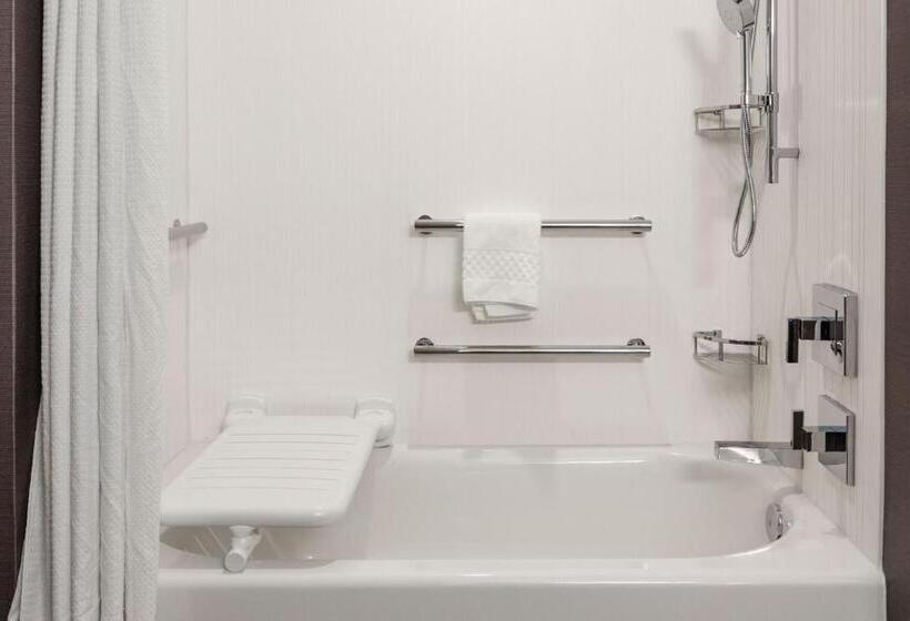 غرفة قياسية سرير كينج, Courtyard By Marriott Indianapolis Fishers