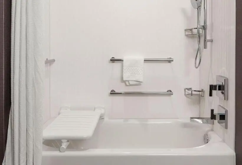 Standard-huone King-vuode, Courtyard By Marriott Indianapolis Fishers
