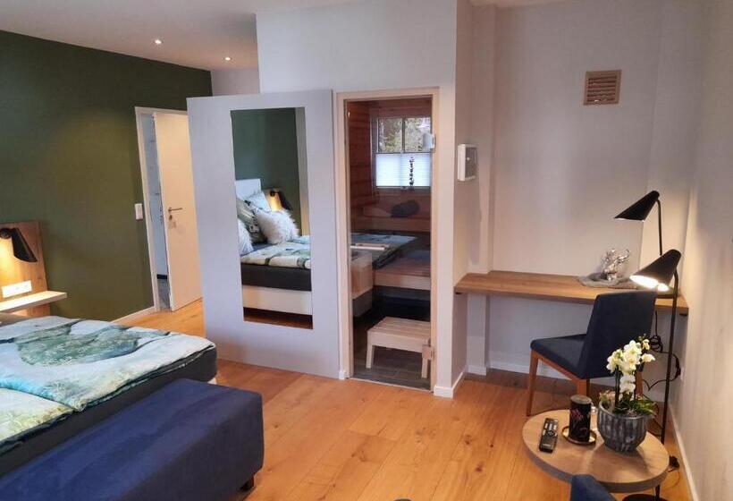 스위트, Gasthof Goldener Hirsch