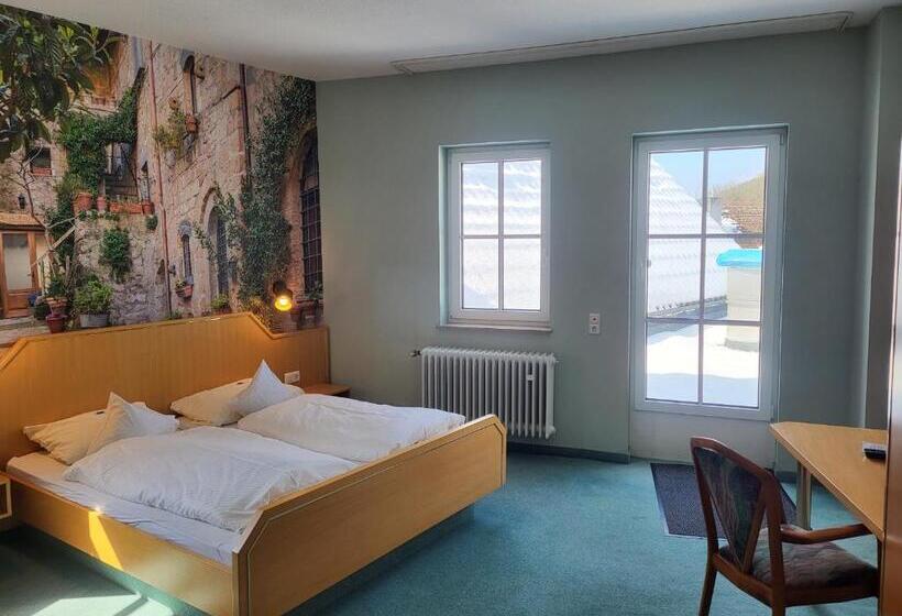 패밀리 스위트, Gasthof Goldener Hirsch