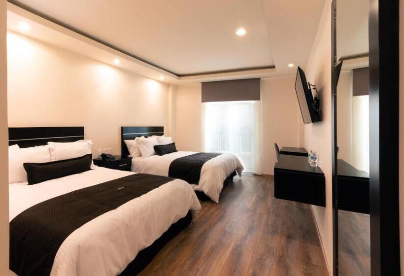 غرفه قياسيه سريرين مزدوجين, Sendero