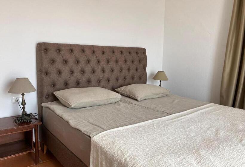 חדר דלוקס עם מרפסת נוף לים, Maison D Hote Domaine El Manar