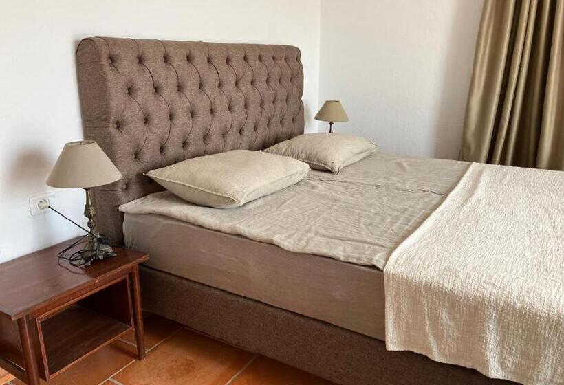 חדר דלוקס עם מרפסת נוף לים, Maison D Hote Domaine El Manar