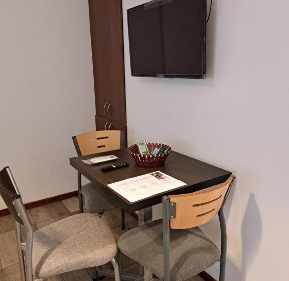 스탠다드 트리플 룸, Monoambientes Arizu