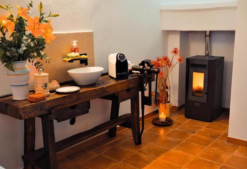 جناح, Alchimia Luxury Suites