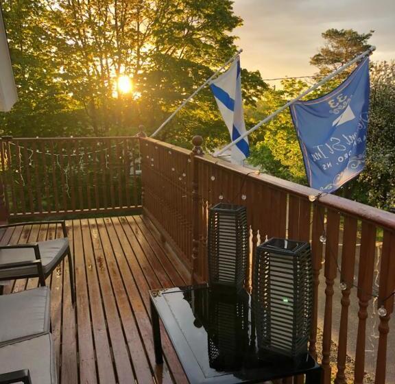 غرفة قياسية مزوَّدة بشُرفة, Pleasant Street Inn