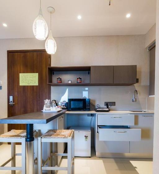 آپارتمان 1 خوابه, Ar Suites Jewels Royale   Koregaon Park Nx