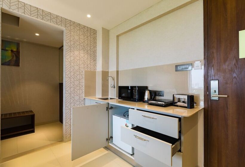 Студия Стандарт, Ar Suites Jewels Royale Koregaon Park Nx