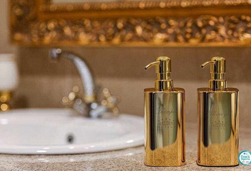 اتاق لوکس, Prezident Palace Belgrade   Adults Only