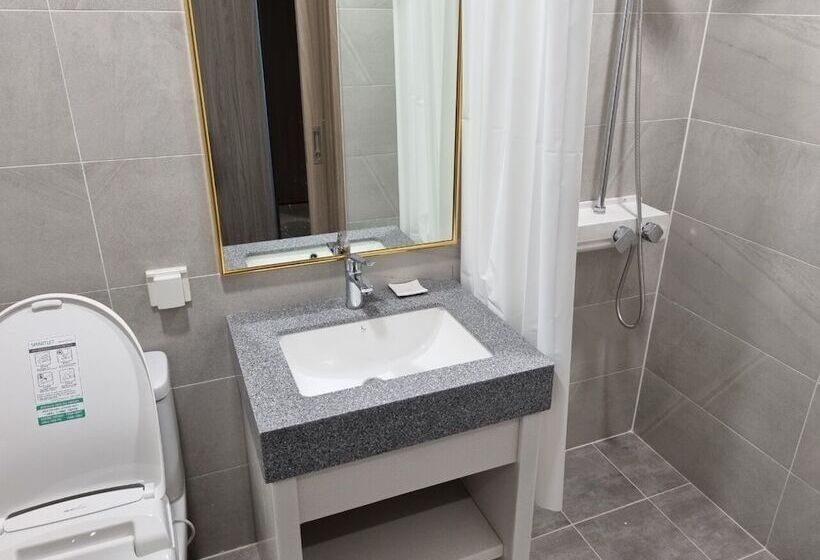 Номер Стандарт, U5