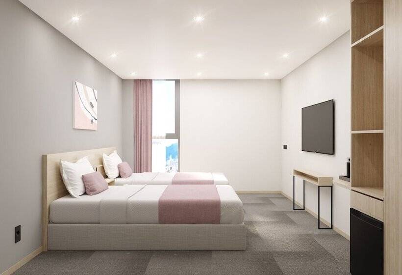 Номер Стандарт, U5