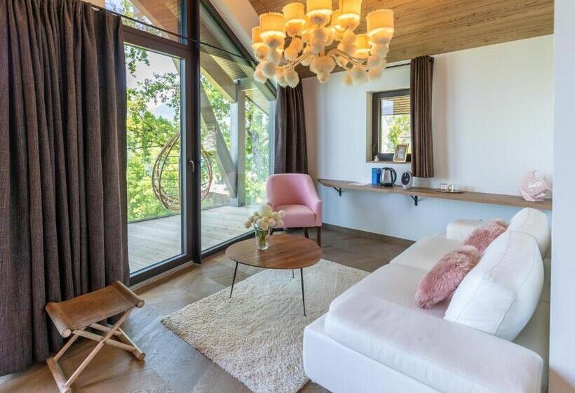 Suite with lake view, Villa Caroline, Lac D Annecy