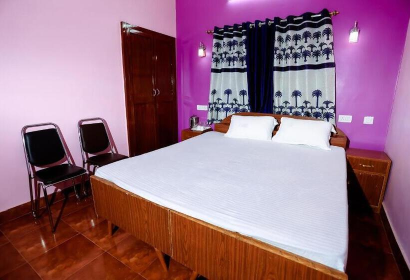 غرفة قياسية سرير كينج, Virasat Retreat