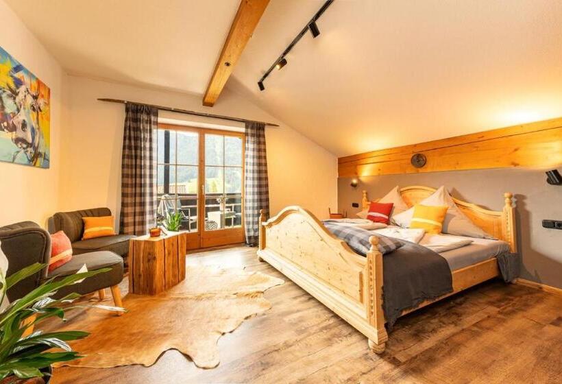 バルコニー付きスタンダードルーム, Desiree`s Dahuim