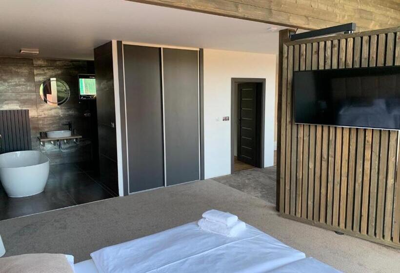 Номер Deluxe, Wellness Penzion Marta