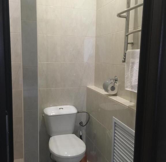 标准三人间, Mini Hotel Neptun