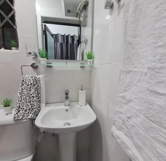 1ベッドルームアパートメント, Nesta Barron Home Away From Home