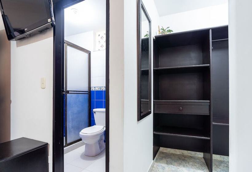 חדר סטנדרט לשלושה, Ayenda Union